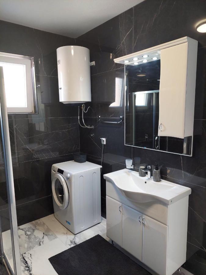 Adriatic Oasis Apartment บาร์ ภายนอก รูปภาพ