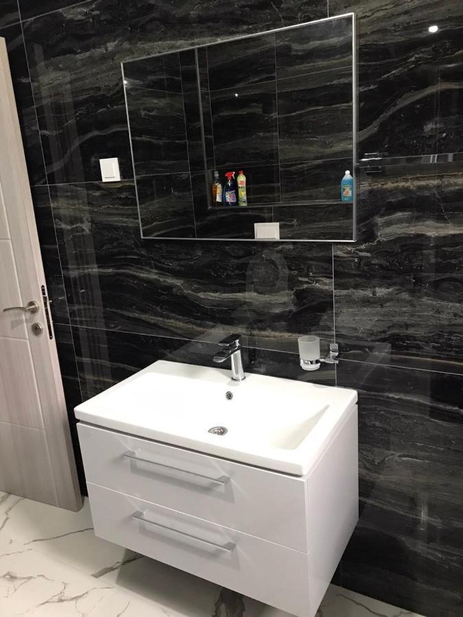 Adriatic Oasis Apartment บาร์ ภายนอก รูปภาพ